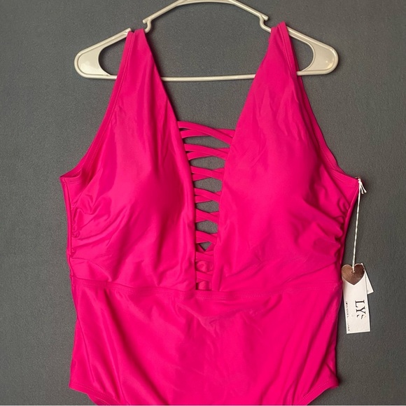 New LYSA PLUS Size Pink Juliana One-Piece lace-up front Swimsuit - Picture 3 of 9